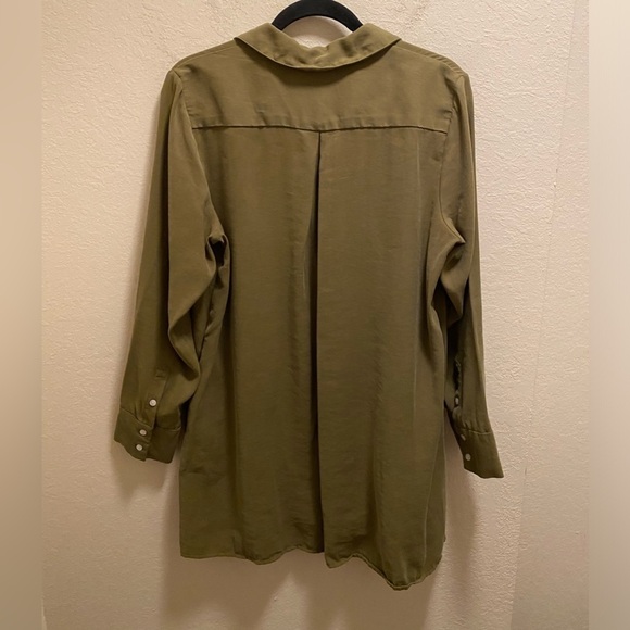 Natori Green Sanded Twill Long Sleeve Button Front Tunic Size S - Picture 7 of 8